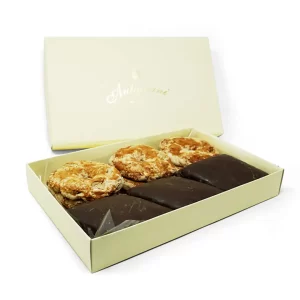 Confezione di Roccocò e Mostaccioli